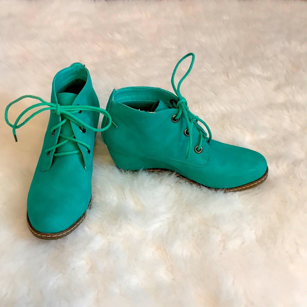 Nature Breeze Booties